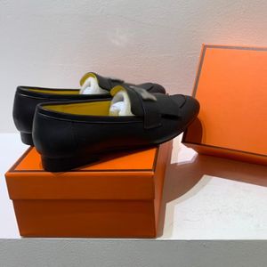 2022 Damen-Plattform-Freizeitschuhe, luxuriöse Designer-flache Turnschuhe, sexy Mode, echte Lederschuhe, Größe Turnschuhe