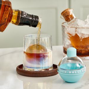 Nieuwe bevroren ijsbalgereedschap schimmel whisky sferische ijs kubus mallen voedselkwaliteit siliconenlade creatief zelfgemaakte ijsballen artefact