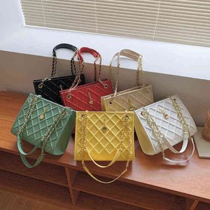 Bolsas de bolsas de grande compra clássica para mulheres PULHO DE CALARO PATEMETRICO GEOMETRIC SACO GRANDE MULHER Women Chain Crossbody Bag 220505