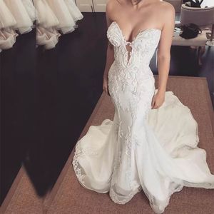 Nya ankomstpärlor Sweetheart Mermaid Bridal Wedding Dresses Tulle Beading Elegant Boutique Wedding Princess Gown