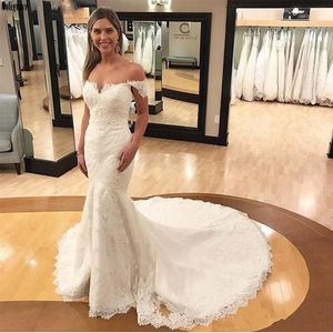 Abito da sposa sexy con applique in pizzo Sirena Sweetheart Abito da sposa senza schienale 2022 Plus Size abiti da noiva Treno lungo