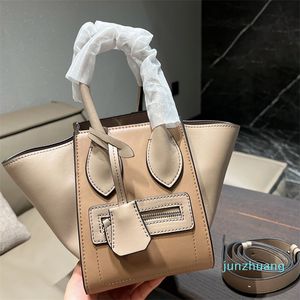 Роскошная дизайнерская сумка мини -нано -микробаларная сумочка в барабанном накаленном телячьей кожи Косметические сумки Высококачественные туристические сумки Canvas Casual 2022
