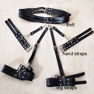 Pasy Vintage wiązka kobiet Kobiety HARAJUKU PET PASET Strapy Metalowy klip skórzany punkowy haczyk Regulowany pierścień ręcznie robiony unisex skarp