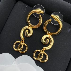 Brincos de moda feminino Earing Earing jóias femininas jóias retrô temperamento de ouvido prudos para festas casamento damas batendo nice d226155f