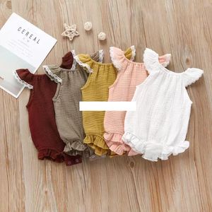 Bebek Kız Dantel Fly Sleeve Romper Yenidoğan Bebek Fırfır Tulumlar 2019 Yaz Moda Butik Çocuklar Tırmanma Giysileri