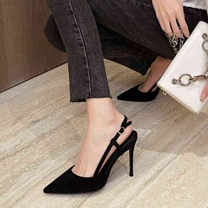 6cm Novas sandálias de moda rebanho apontado de ponta fina de salto alto tornozelo Berro preto Party Women Shoes 40 41 G220519