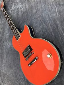 E-Gitarre, speziell geformt, 6-saitiger orangefarbener Korpus, Palisandergriffbrett, einzelner Tonabnehmer, silbernes Zubehör, Top-Gitarrenzubehör