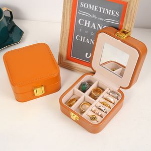 Biżuteria podróżna pudełko na skórzane biżuterię do przechowywania biżuterii przenośna biżuteria pudełka na wyświetlacze do kolczyków