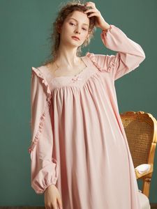 Kvinnors sömnkläder Spring Autumn Vintage Cotton Long Nightrowns For Women Delicate Solid Color Elegant Pregnant Dress Plus Size