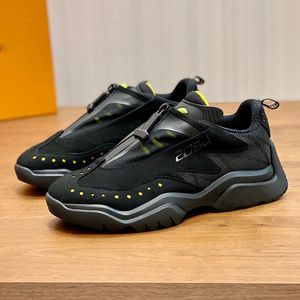 Turnschuhe, Sportschuhe, Zahlen auf der Seite des Schuhs mit Reißverschluss, modische Luxus-Herren-Designer-Turnschuhe von höchster Qualität