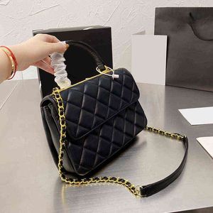 5A 22P Borse alla moda in pelle di vitello Top Handle trapuntato Matelasse Chain cc Cross Body Borsa a tracolla Classic Flap Grande capacità Famoso