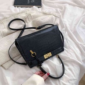 Handbags 70% Off Texture bag female 2022 new versatile Messenger Bag bride French minority hand Purses