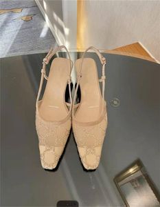 2022 Luxury Women's G Slingback Sandals Pump Aria Slingback Shoesは黒いメッシュで紹介されていますクリスタルスパークリングモチーフバックルクロージャーサイズEur35-41