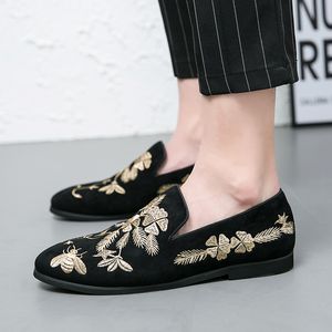 Loafers Men Shoes Faux Suede Black Fashion Business Casual Wedding Party Classic Simple Exquisite Embroidered