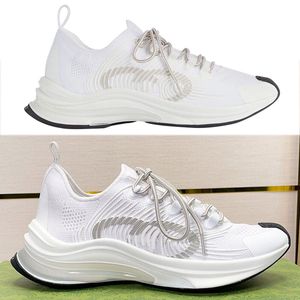 2022SS Sports Shoes mens or womens new couple SHOES jersey upper with letter decoration summer style light and comfortable breathable men women white shoess