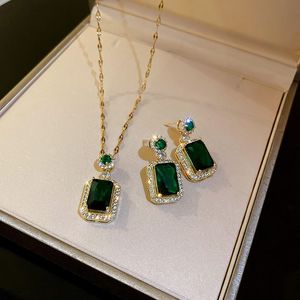 Necklaces Pendants Gold Plated Jewelry Set Emerald Rings Earrings Necklace with Gemstone and Zircon Elegance Jewelry for Women