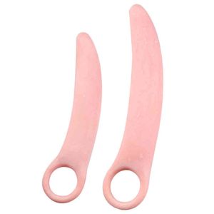 Nxy Giocattoli anali Forma a mezzaluna Spina in silicone rosa Butt Dildo Stimolazione del punto g Masturbazione Dilatatore Sesso erotico per adulti per coppie 220420