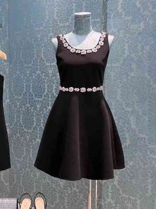 Spring and summer new style high waist sleeveless heavy industry diamond encrusted dress French light luxury bow suspender skirt