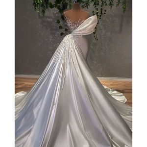 Perle scintillanti Abiti da sposa Perline Cristalli Increspature Abiti da sposa Lusso Elegante Sweep Train Robe de mari￩e Custom Made