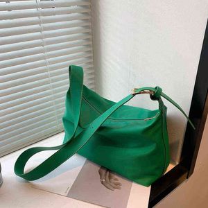 Fashion Solid Soft Pu Leather Shoads Bag For Women Casual New Baguette Bags Designer Luxury Wide Strap Handväskor Pures G220429
