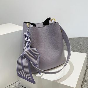 Torby wieczorowe luksusowy projektant szalik torebki damskie 2022 Trend moda prosta duża pojemność damski na ramię worki crossbody