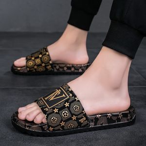 Classical Men slides Women Sandals Shoes Slippers pattern Print Slide fashion Summer Wide Flat Lady Sandal Slipper Large size 36-49