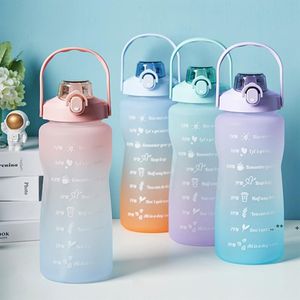 2000ml Duża pojemność Uchwyt z plastikowymi butelkami Butelki Odbijają Outdoor Frosted Sports Czajnik Gradient Kolor Space Cup Z skali RRE13546