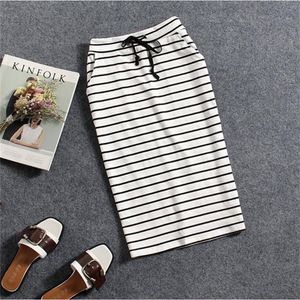 Coreano Womens Black White Striped One-Step Skirt Primavera Verão Casual Pocket Pocket Mid-Comprimento Saco Saco Feminino 220317