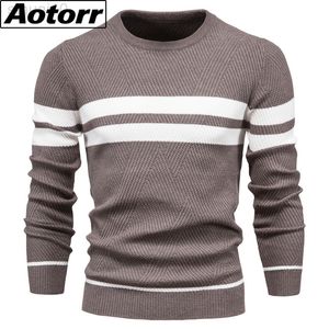 Mens Casual randiga tröjor Autumn Winter Solid Pullover V Neck Dotad Long Sleeve Bottom Sweater Classic Style 2022 L220801