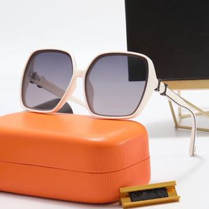 Designer classic sunglasses personalized square sunglasses fashion trend retro men's clothing anti -ultraviolet glasses 5 color with original box