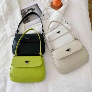 Дизайн роскошные модные сумки летняя маленькая квадратная простая подмышка сплошной цвет