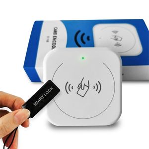 Codificador de cartão para suporte eletrônico ao sistema de trava de porta RFID 13,56 MHz CARTA INTELIGENTE PARA TTLOCK HOTEL SISTEMA Bluetooth Smart Door Lock 201013