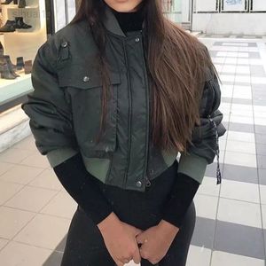 2021年春秋の爆撃機ジャケット女性アーミーグリーンウォームジッパーポケット冬のジャケット女性ジャケットパーカー