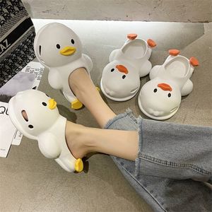 Baotou Summer Outside Wear Duck Sandalsとhome Comfort Set Foot Beach Shoes Slippers Koreanバージョン220620