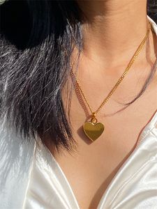 INS estilo clássico Love Heart Colar Personalidade Moda Moda Temperamento de ponta Hip-Hop All-Match Tide Brand Jewelry Gift