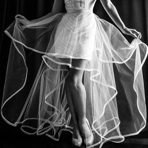 スカートシックチュール白い女性ラップオルガンザエッジフリルフロアレングス長いブライダルスカートジッパーカスタムメイドサイアロングスカート