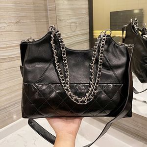 Top quality Chain armpit bag large capacity Tote shopping bag commuter letter gold coin Single Shoulder Messenger Bags female b