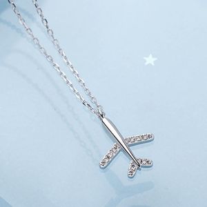 Pendanthalsband Enkla flygplan kubik zirkonia sterling silver halsband för kvinnor källkedja koreansk juvelrypendant