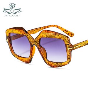 D T Ankomst Fashion Shield Solglasögon Brand Designer Luxury Color Lens PC Frame Ultraviolet Proof Cool Womens