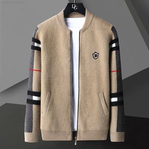 2022 England Style Men Zipped Jacket Cardigan Fashion Brand Plaid Designer Cardigan Plus Size Spliced Color Knit Jacket G22801