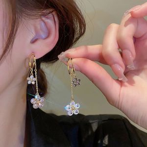 2022 Dangle  Chandelier Korean Elegant Flower Crystal Long Hanging Drop Earrings For Women Elegant Temperament Oorbellen Party Jewelry