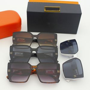 Wholesale Luxury Sunglasses Polaroid Lenses Designer Women Men Goggles Premium Women's Frame Vintage Sunglasses gift