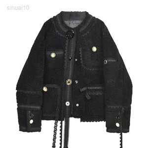 Imitated Lamb Hair Short Black Gothic Coat Female Autumn Winter New Fashion Lace Stitches Plus Velvet Coat Long Sleeve Tops L220725