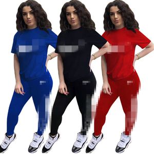 Kadın Tasarımcı Trailtsuits Pantsuits Kıyafetler Günlük Tişört Şortu İki Parça Set Jogger Sport Takım Moda Mektubu Baskı O-Neck K259