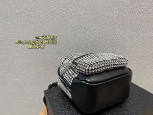 Yeni Ayna Kalite Elmas Çantası Kutu Kız Lüks Designers Sırt Çantası Mini Tote Pochette Klasik Moda Debriyaj Cüzdanı Mesh Rhinestone Disko Küçük Sırt Çantaları