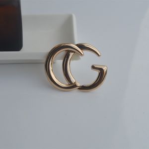 Gold G Letters Designer Pins Broches For Women Men Alloy Fashion Crystal Pearl Broche Pin Sieraden voor feest