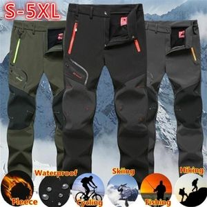 Mens Pants Winter Fleece Warm Oversized Outdoor Hiking Camping Sports Trousers Casual Soft Waterproof Cargo Pants Plus Size 220704