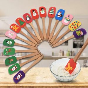 Cream Cake Spatula Tool Christmas Wooden Handle Non-Stick Kitchen Fondant Silicone Cooking Scraper Kitchen Baking Tools-Spatula SN4079