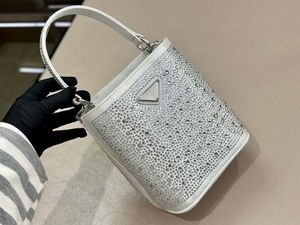 Beuteltasche für Damen, luxuriöse Modetasche, modische Luxushandtasche aus Leder, elegantes Design, Doppelfach kann getragen und über Kreuz getragen werden