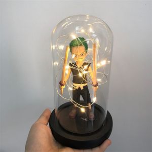 2020 Anime Ronoa Zoro Fantasma Corte Versauron PVC Ação Coleção Figura Modelo Gift Luffy com luz LED no vidro T200619